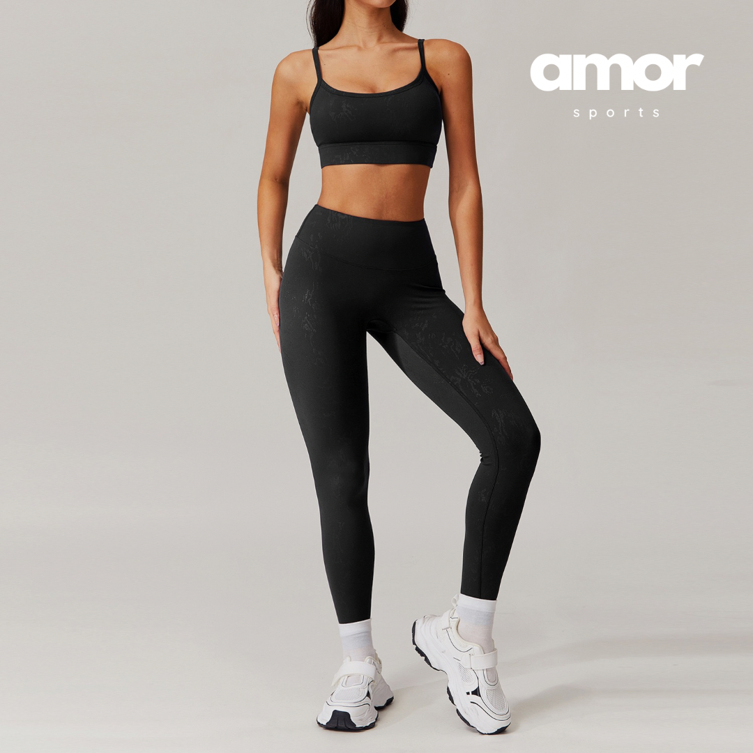 Elysian Glow Classic Crop Top Legging Set - Black