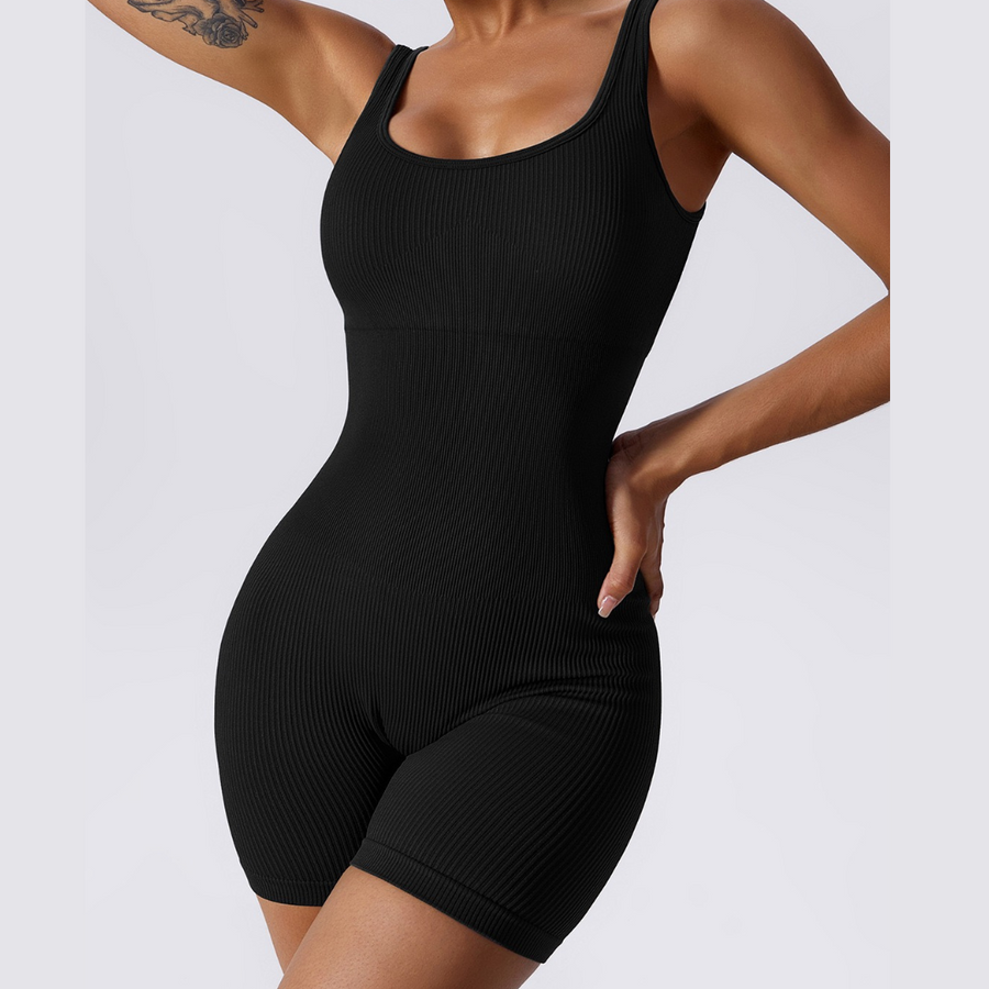 Κοντό σχέδιο Classic Ribbed Romper - Μαύρο