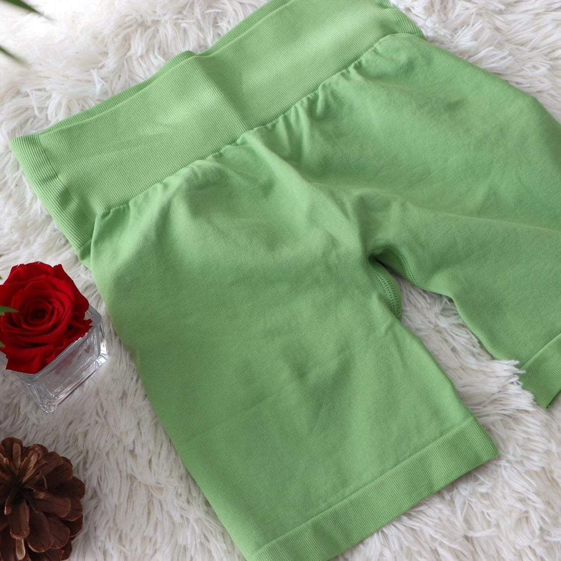 Vivid Line Short Set - Apple Green