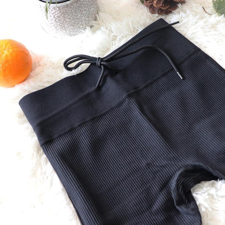 Knitting Black Legging - STOCK SALE